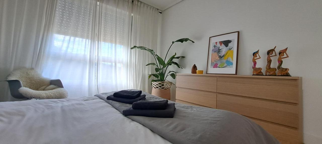Apartamento Con Suite, Zona De Trabajo Y Yoga Wifi Y Garaje Кастро-Урдиалес Экстерьер фото